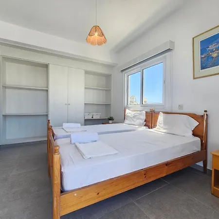 Spacious In The Center Ajia Napa